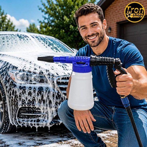 Pištolj za pranje automobila sa rezervoarom za penu – brzo i efikasno pranje bez muke